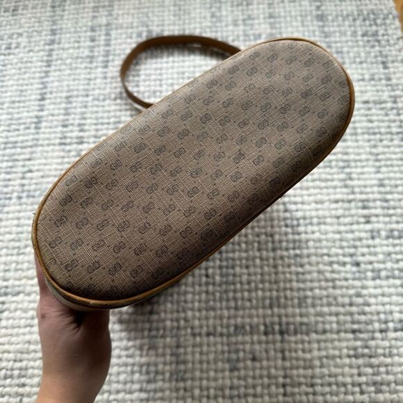 Vintage Gucci Logo Canvas Drawstring Bucket Bag - Picture 5 of 10